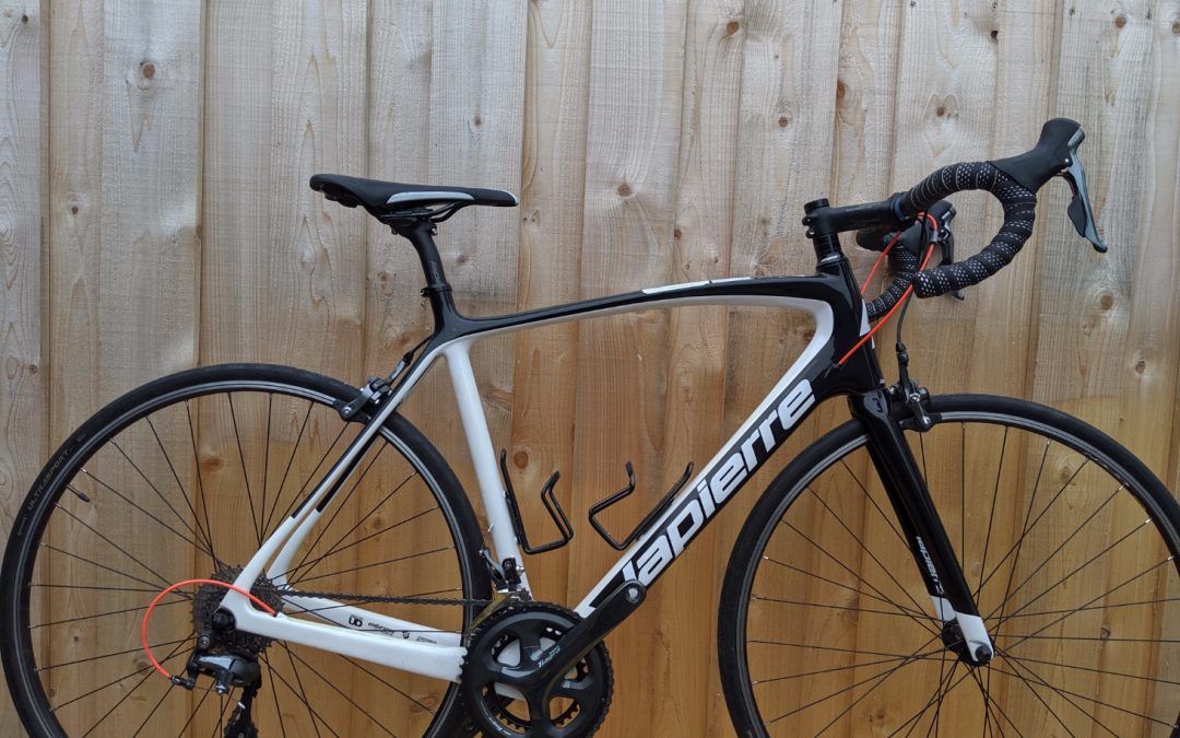 Lapierre Sensium 300 Carbon Road bike – £950 (RRP £1700)